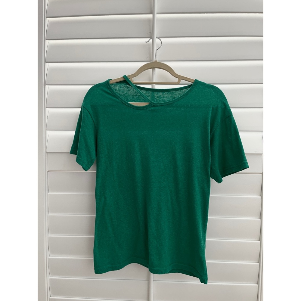 Neck Cutout Detail Green Top